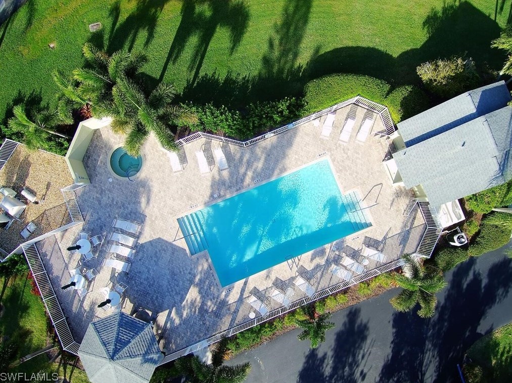 401 Mcgregor Park Cir, Fort Myers FL  33908-5413 exterior