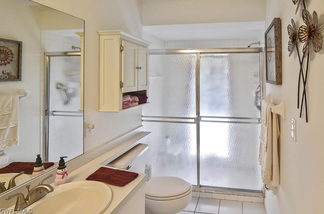 401 Mcgregor Park Cir, Fort Myers FL  33908-5413 exterior