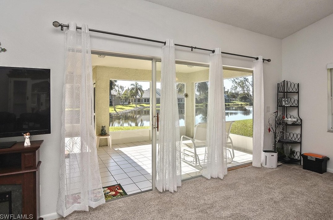 401 Mcgregor Park Cir, Fort Myers FL  33908-5413 exterior