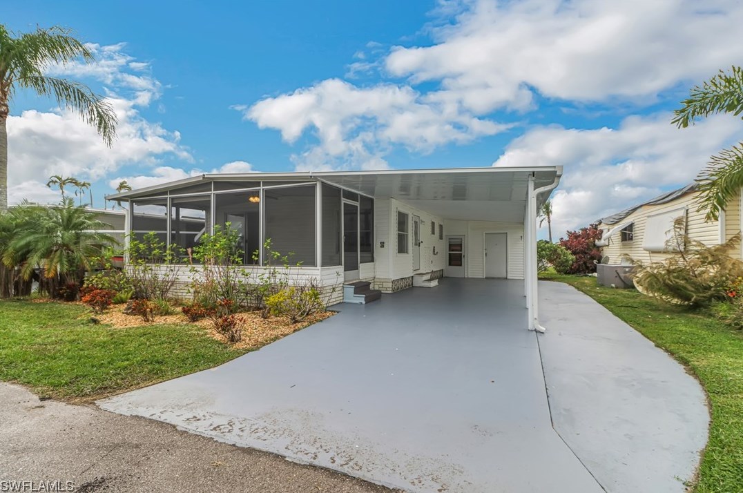 243 Tangerine Dr, Fort Myers, FL 33905