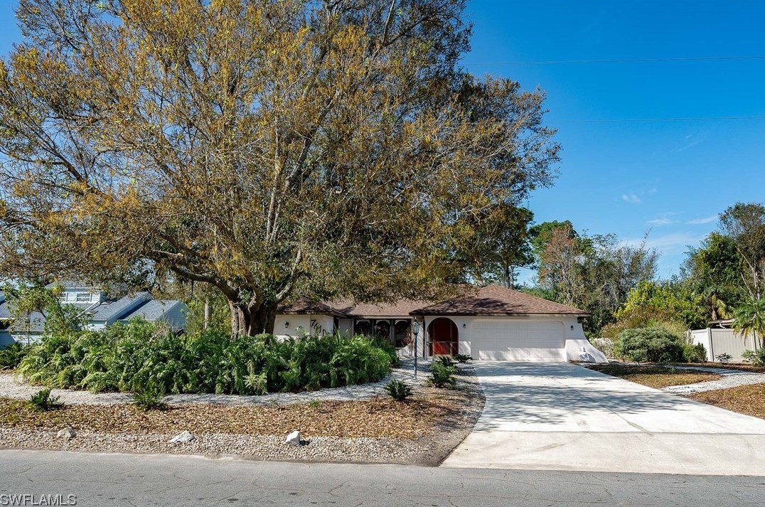 7611 Tania Ln, Fort Myers, FL 33917-3334