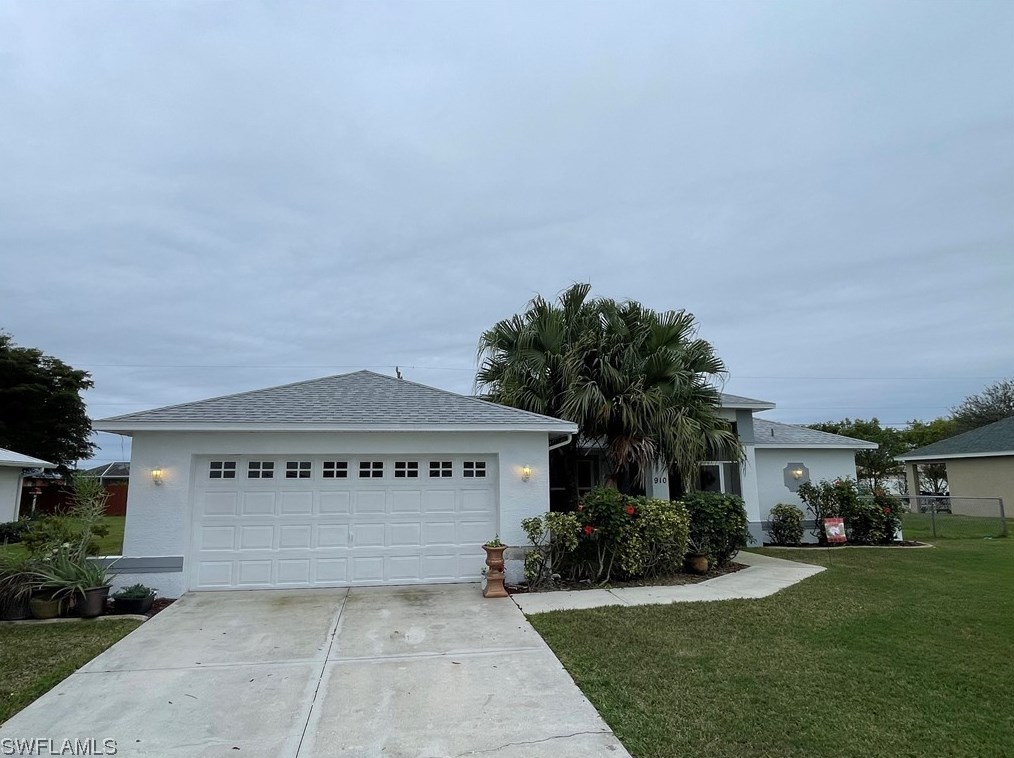 910 Sw 3rd Ave, Cape Coral, FL 33909