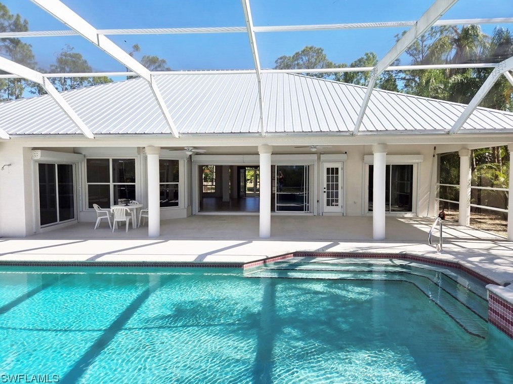 819 Glenn Ave, Lehigh Acres FL 33972-3334 exterior