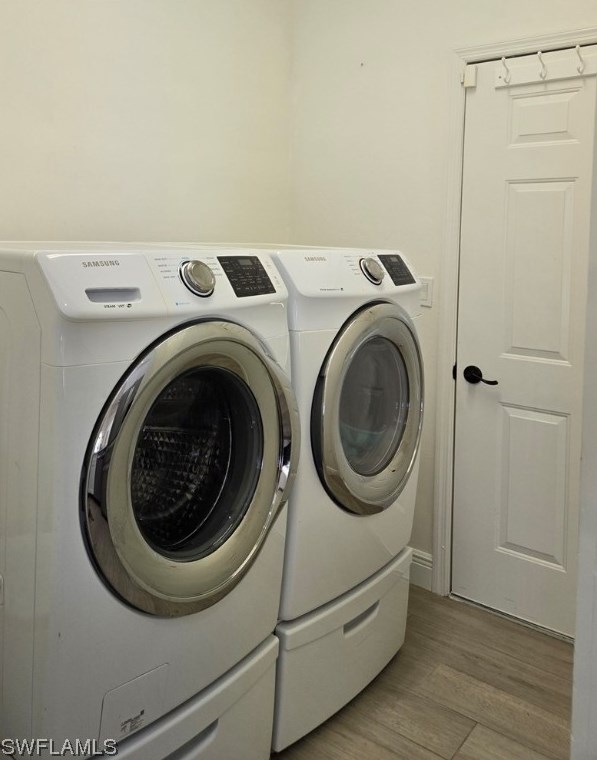 819 Glenn Ave, Lehigh Acres FL 33972-3334 exterior