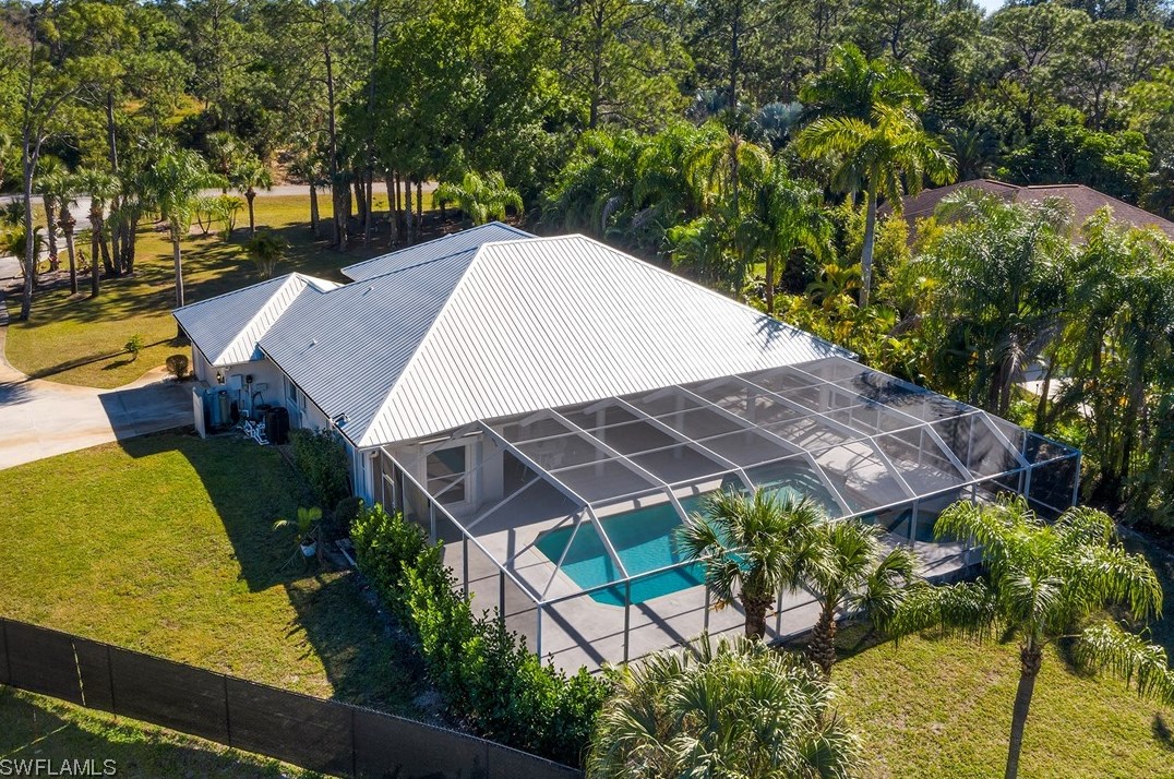 819 Glenn Ave, Lehigh Acres FL 33972-3334 exterior