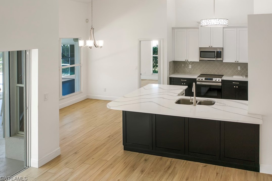 819 Glenn Ave, Lehigh Acres FL 33972-3334 exterior