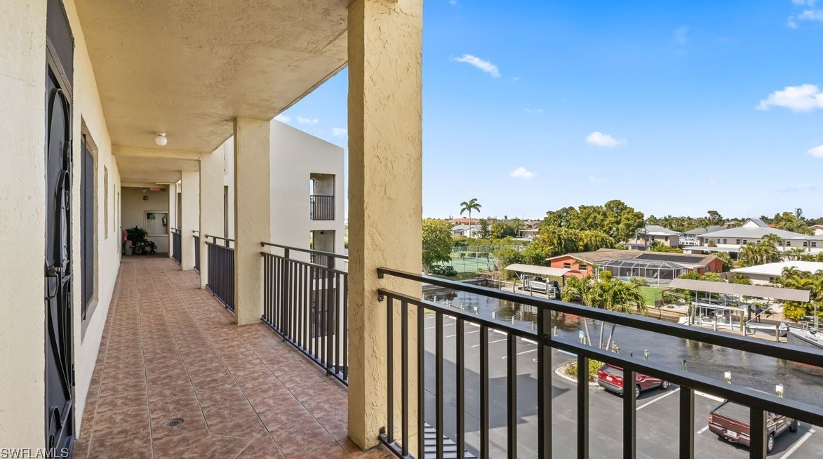 4647 Se 17th Pl #303, Cape Coral, FL 33904