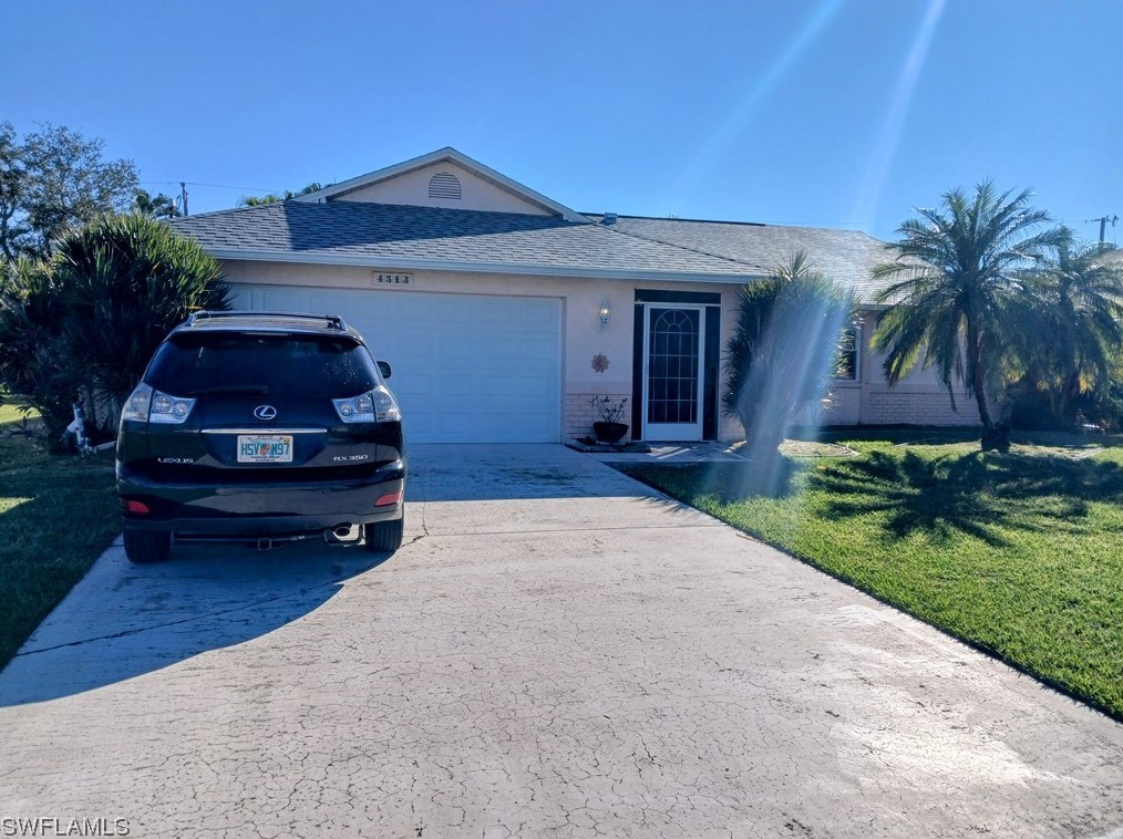 4513 1st Ave, Cape Coral, FL 33904-8335