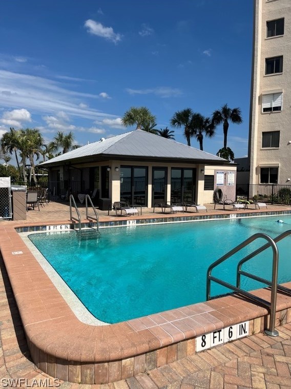 4510 Key Dr, Fort Myers, FL 33903-7042