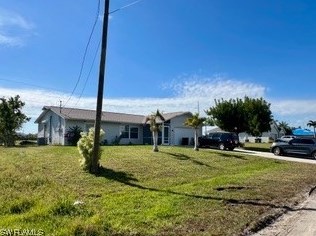 2110 8th Ter, Cape Coral, FL 33990-2781