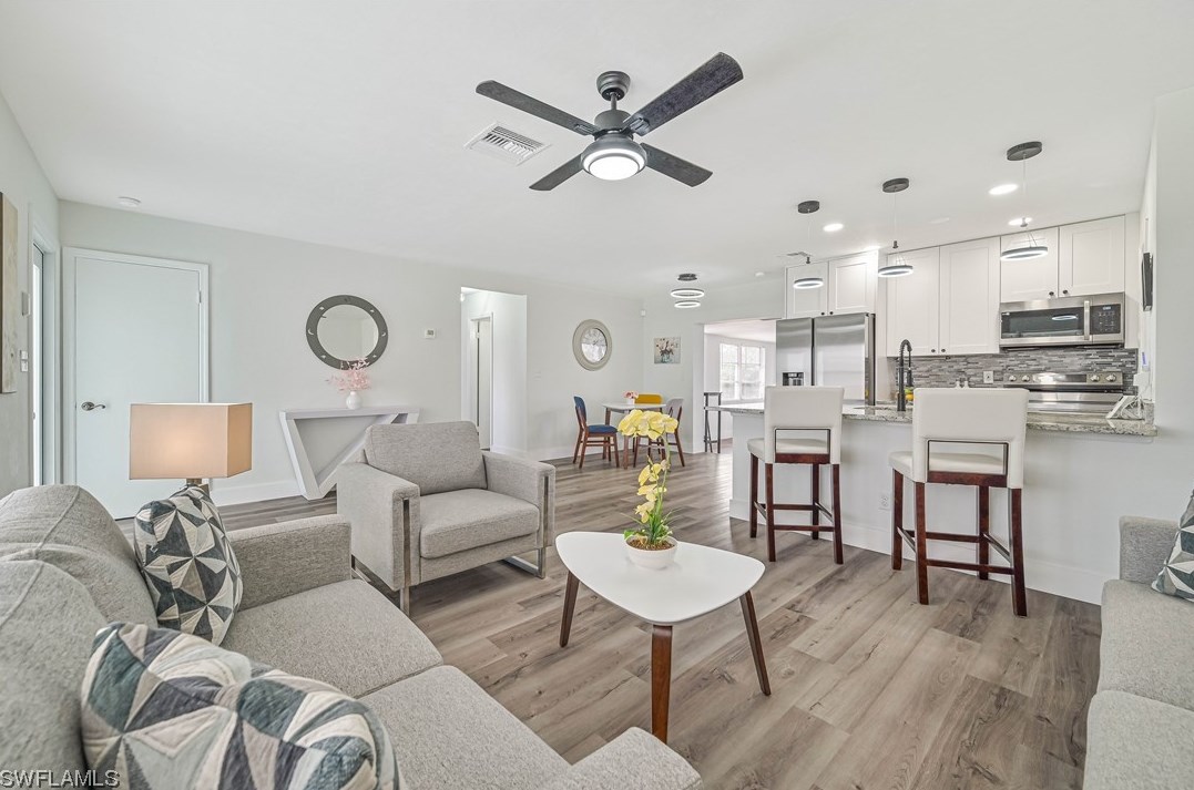 321 Rushmore Ave, Lehigh Acres, FL 33936-7135
