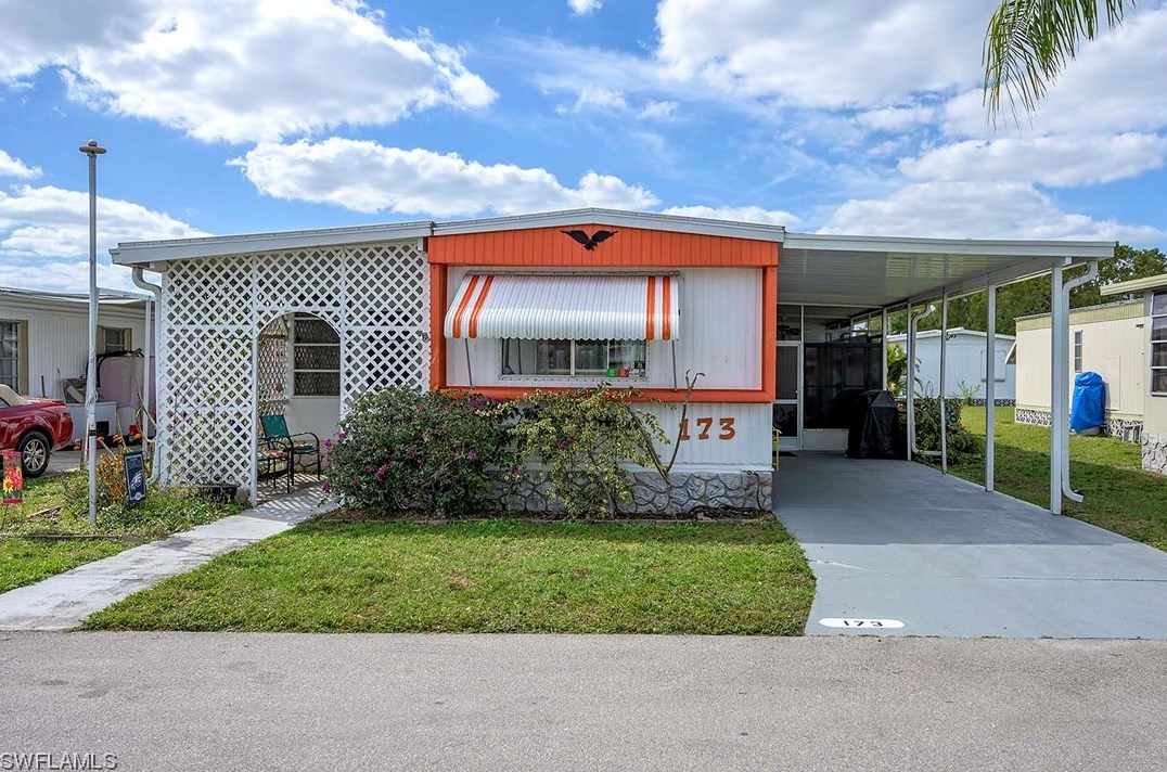 173 Siesta Ln, Fort Myers, FL 33905-4353