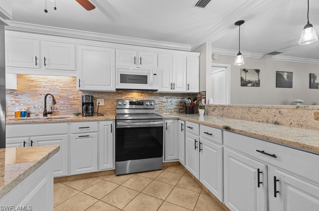 1271 Hazeltine Dr, Fort Myers, FL 33919-7308