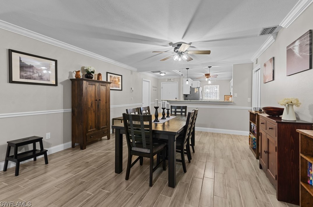 1271 Hazeltine Dr, Fort Myers FL  33919-7308 exterior