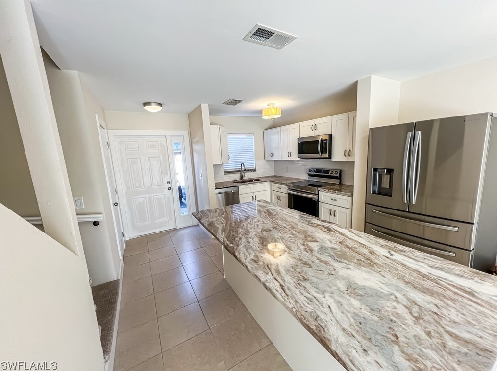 1512 Cape Coral Pkwy W #104, Cape Coral, FL 33914