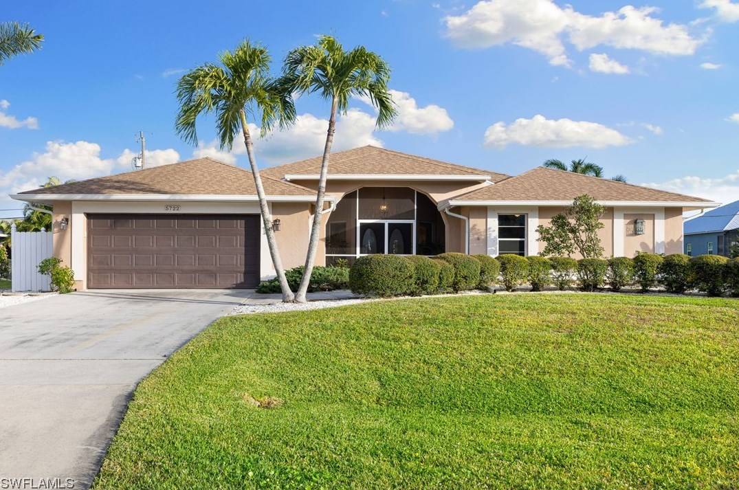 5722 9th Ct, Cape Coral, FL 33914-8003