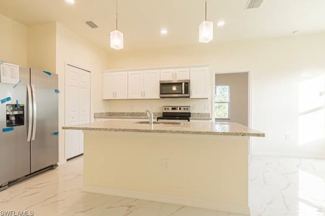 1218 Ecstasy St, Lehigh Acres, FL