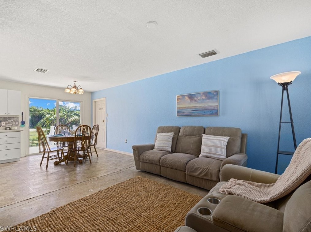 2600 Charlene St, Punta Gorda, FL 33950-6919