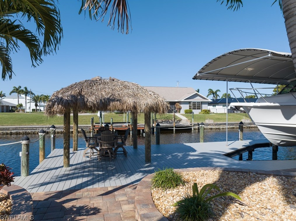 5336 8th Pl, Cape Coral, FL 33914-7008
