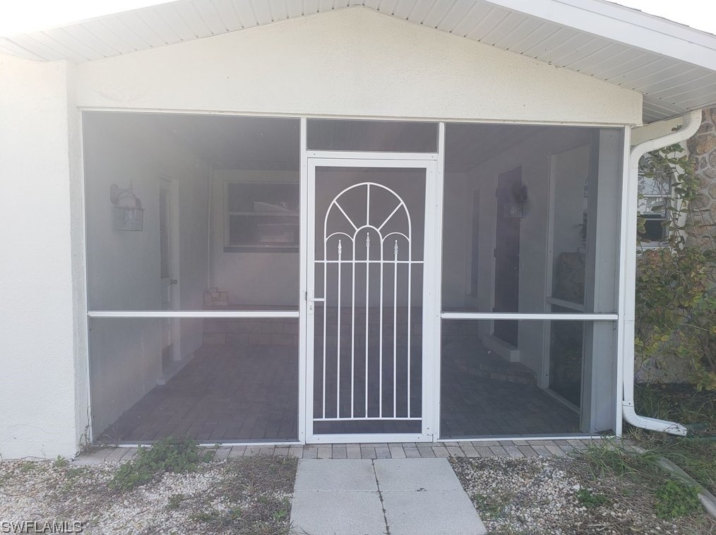 5350 Del Monte Ct, Cape Coral, FL 33904