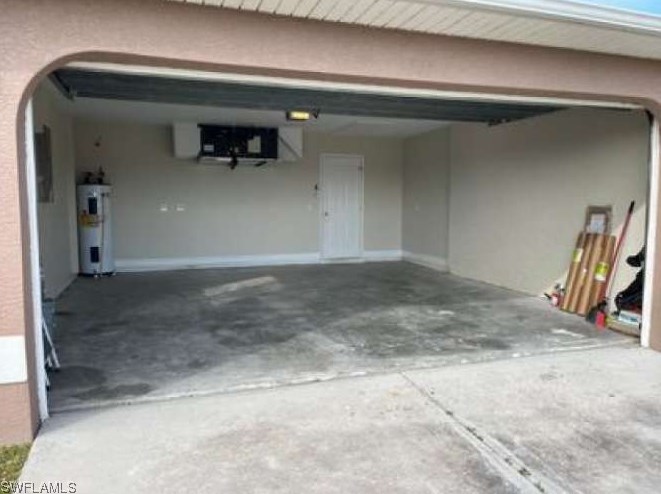 517 23rd St, Cape Coral, FL 33993-4024