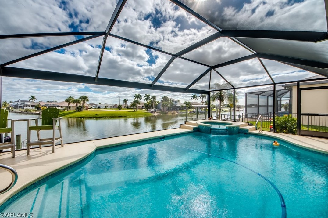 941 Sw 6th Ave, Cape Coral, FL 33991