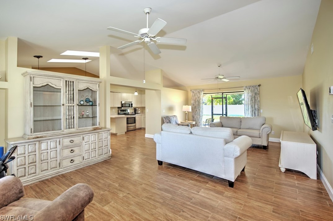 2908 5th Ave, Cape Coral, FL 33914-4605