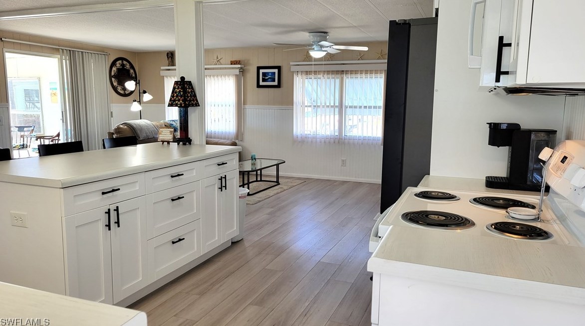 250 Hamlin Dr, Fort Myers, FL 33905-3157