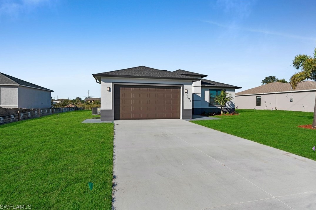 1003 8th Ter, Cape Coral, FL 33909-3145
