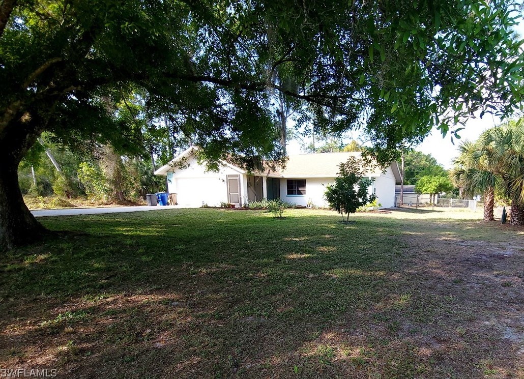 315 Roosevelt Ave, Lehigh Acres, FL 33936