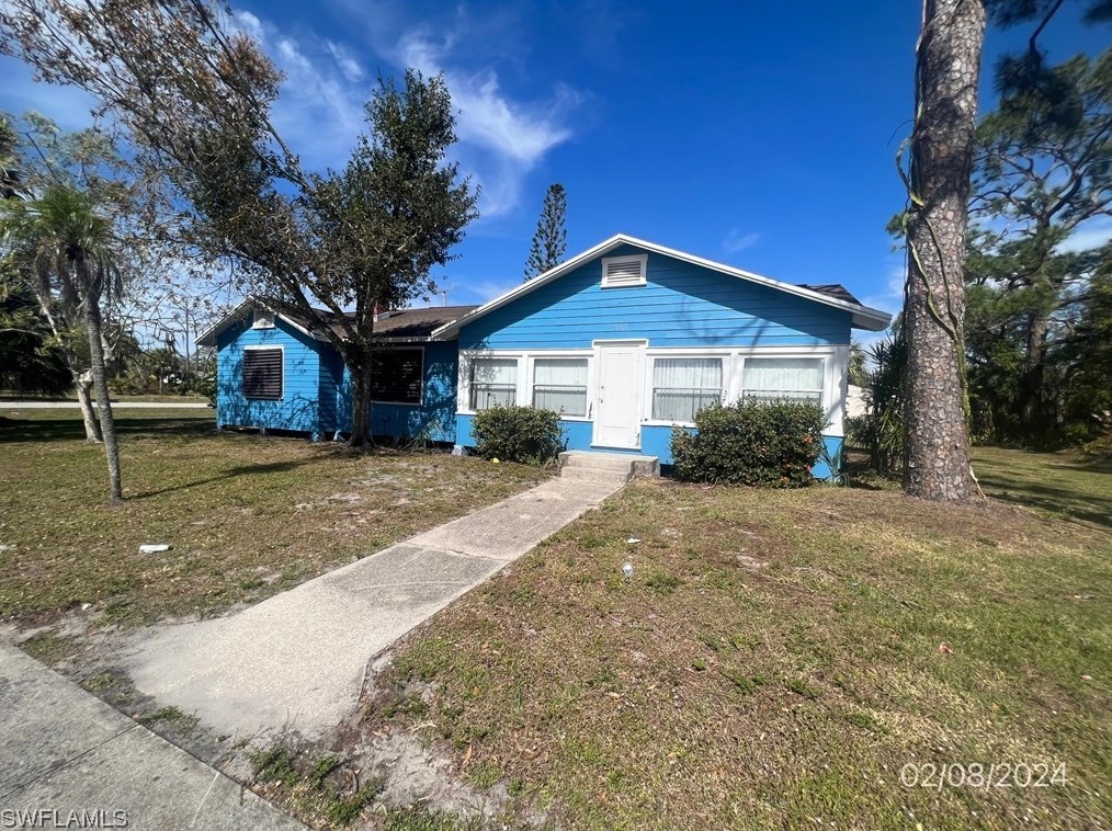 2311 Katherine St, Fort Myers FL  33901-9544 exterior