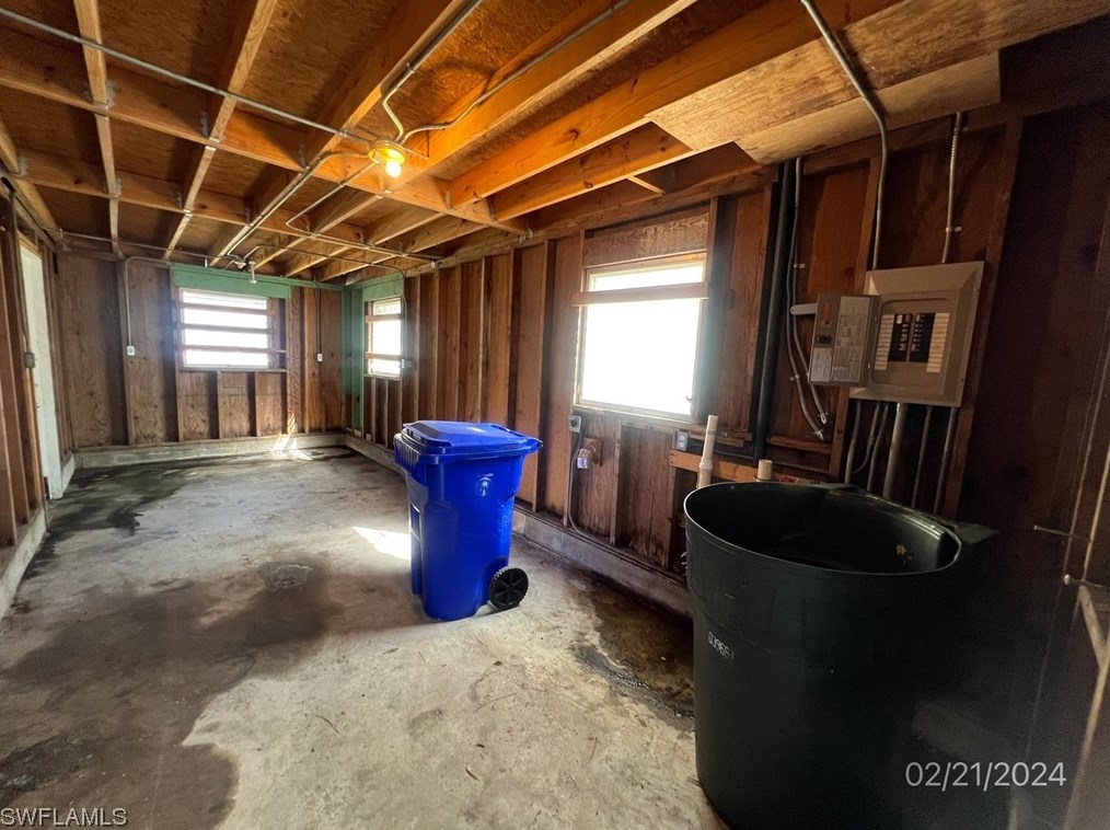 2311 Katherine St, Fort Myers FL  33901-9544 exterior