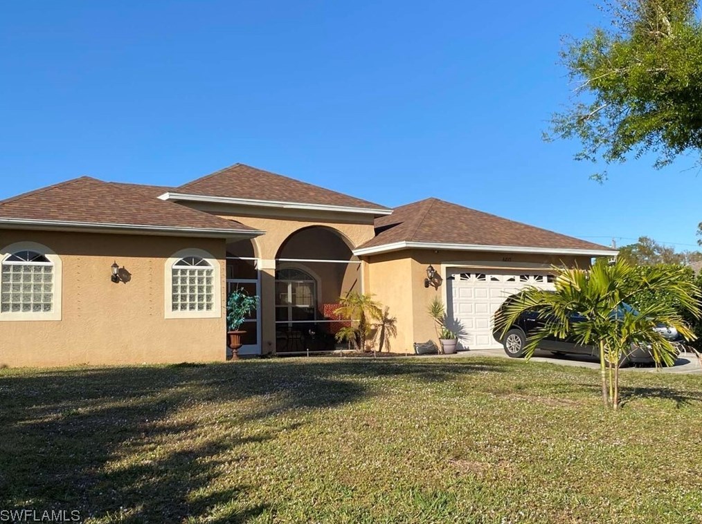 6817 Eagle St, Fort Myers, FL 33966-1144