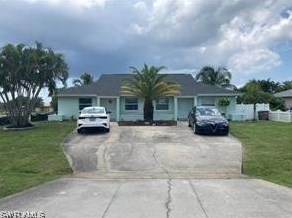928 Sw 37th Ln, Cape Coral, FL 33914