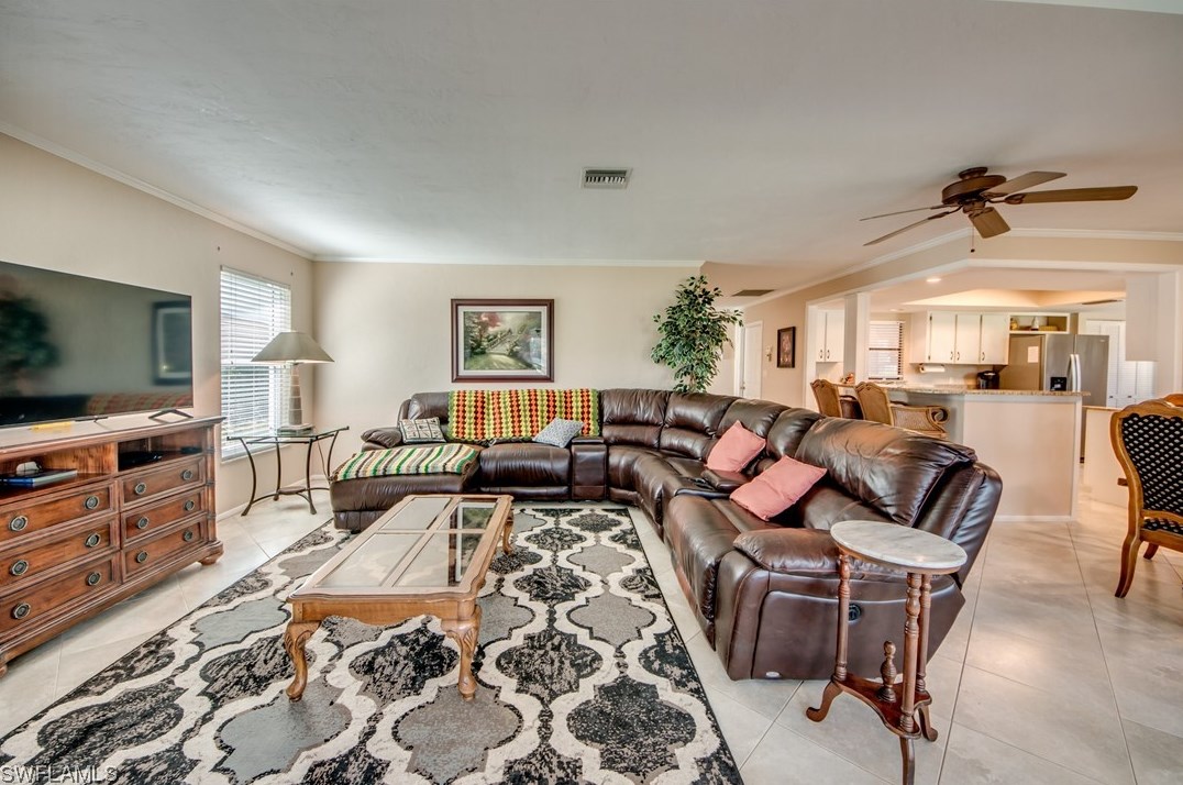 5672 Balkan Ct, Fort Myers, FL 33919-2740