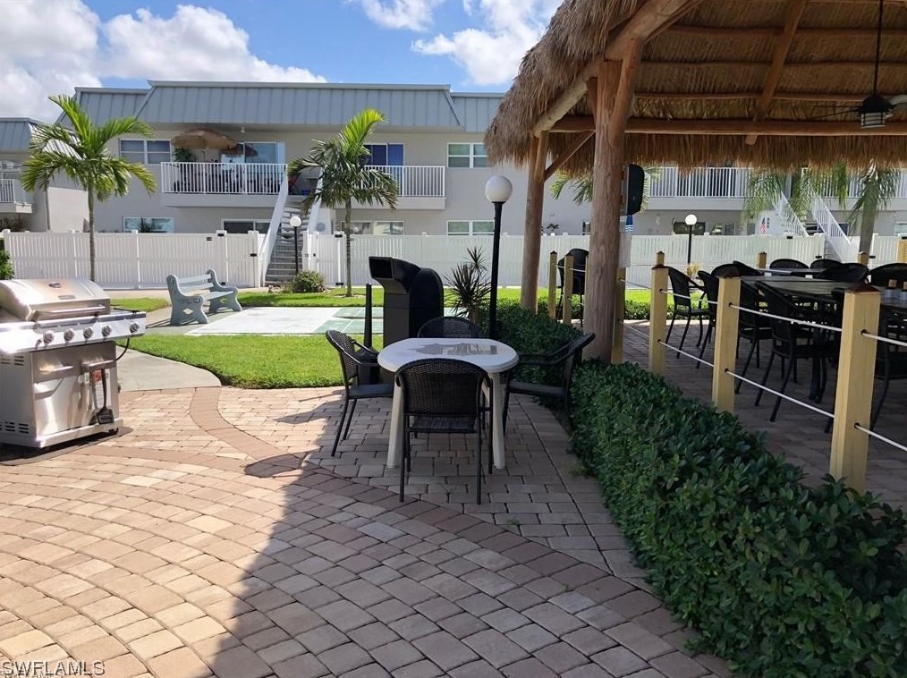 6777 Winkler Rd #203, Fort Myers, FL 33919
