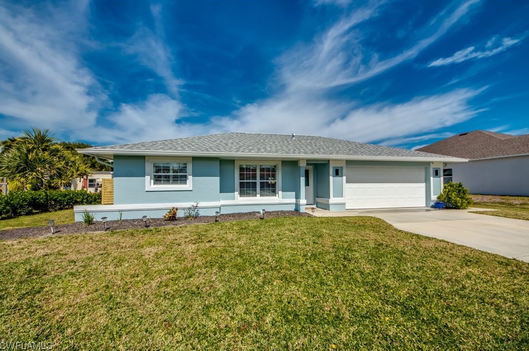 1221 18th Ter, Cape Coral, FL