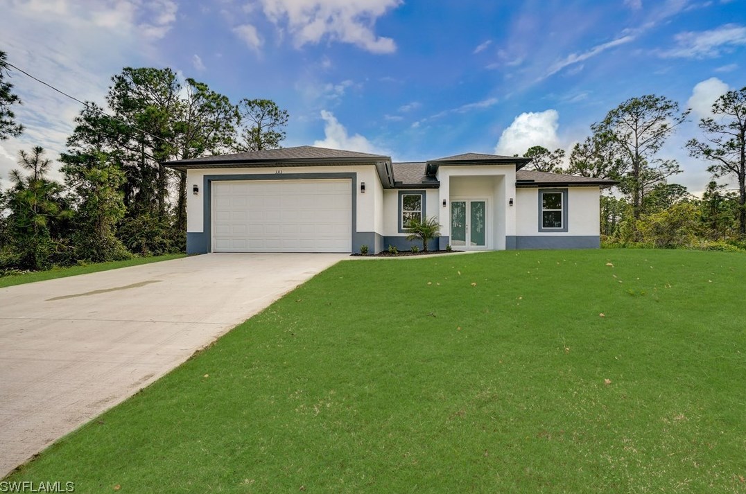 6031 Thrush Ave, Fort Myers, FL 33905-5713