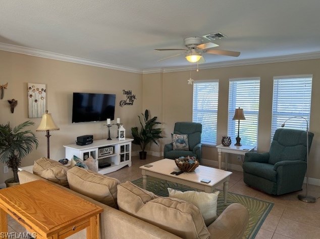 1122 32nd Ter, Cape Coral FL  33904-4212 exterior