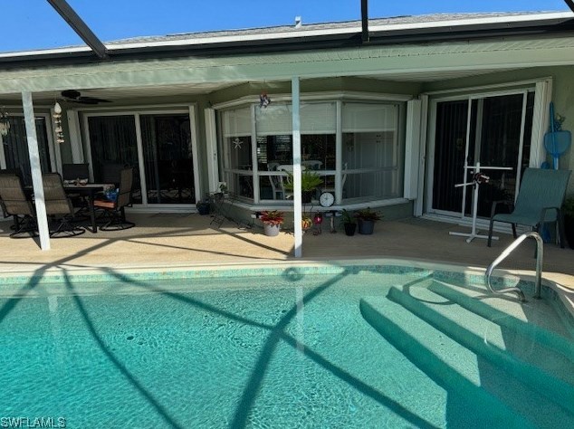 1122 32nd Ter, Cape Coral FL  33904-4212 exterior