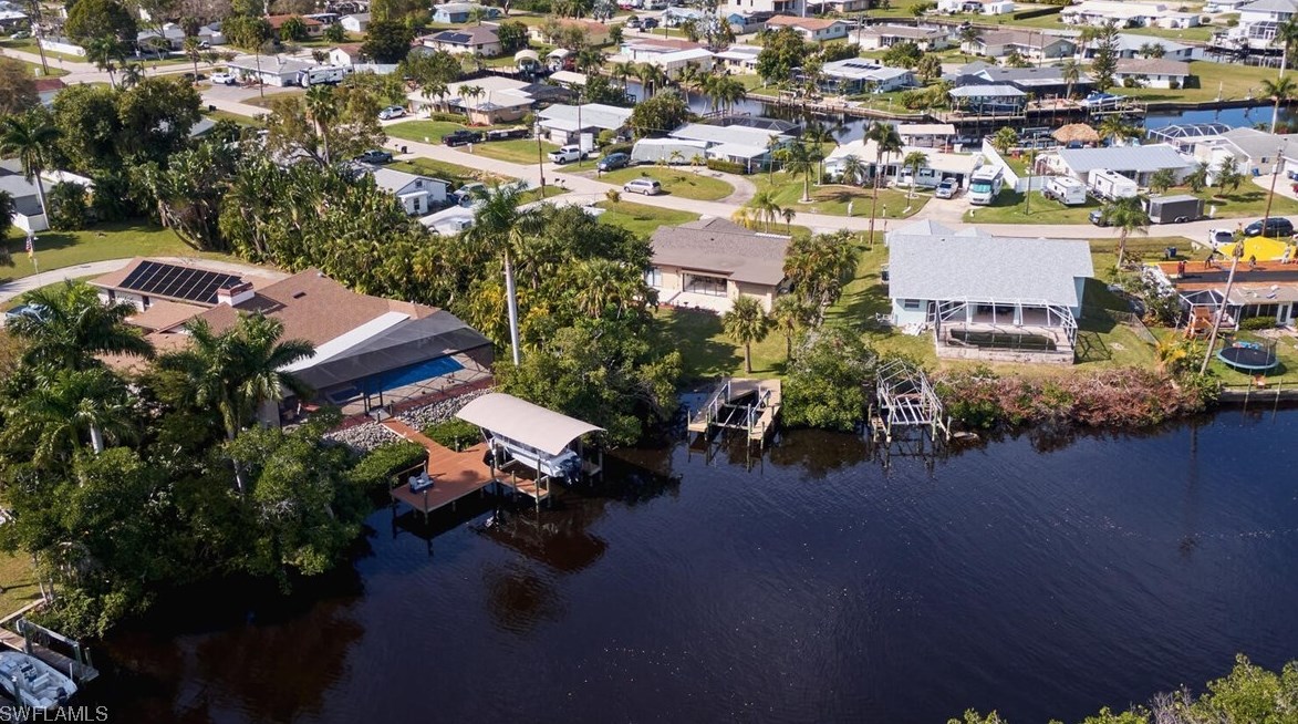457 Grenier Dr, Fort Myers, FL 33903-4310