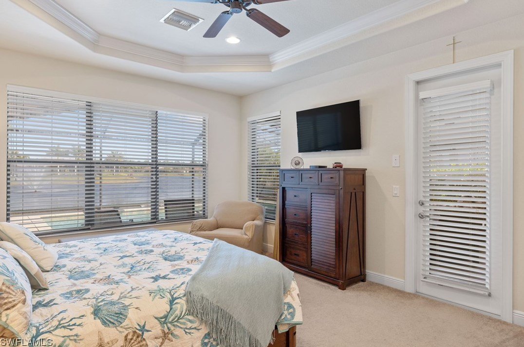 9933 Alhambra Ln, Bonita Springs FL  34135-0028 exterior