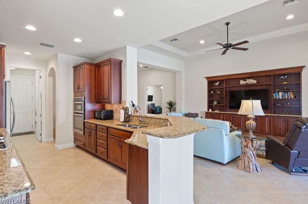 9933 Alhambra Ln, Bonita Springs FL  34135-0028 exterior