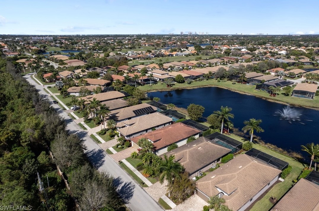 9933 Alhambra Ln, Bonita Springs FL  34135-0028 exterior