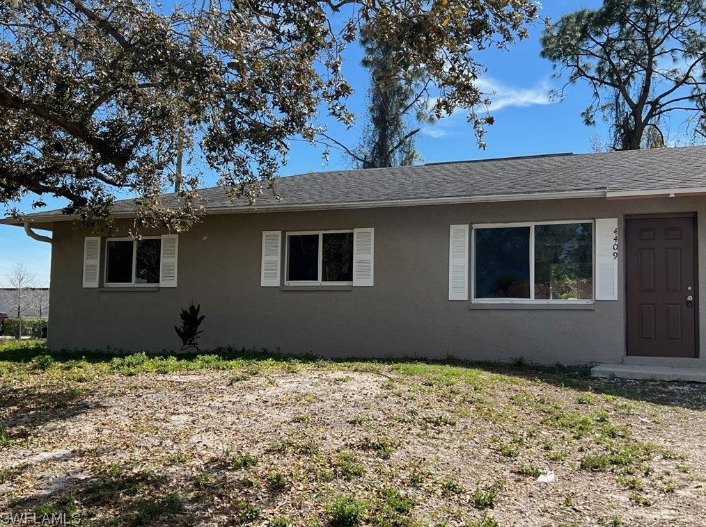 4409 Douglas Ln, Lehigh Acres, FL 33973