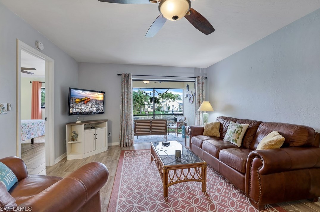 4805 Sorrento Ct, Cape Coral, FL 33904-9425