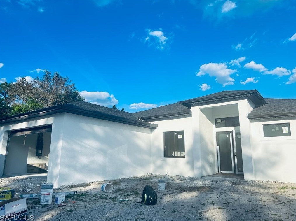 612 Palmetto Ave, Lehigh Acres, FL 33972-7937