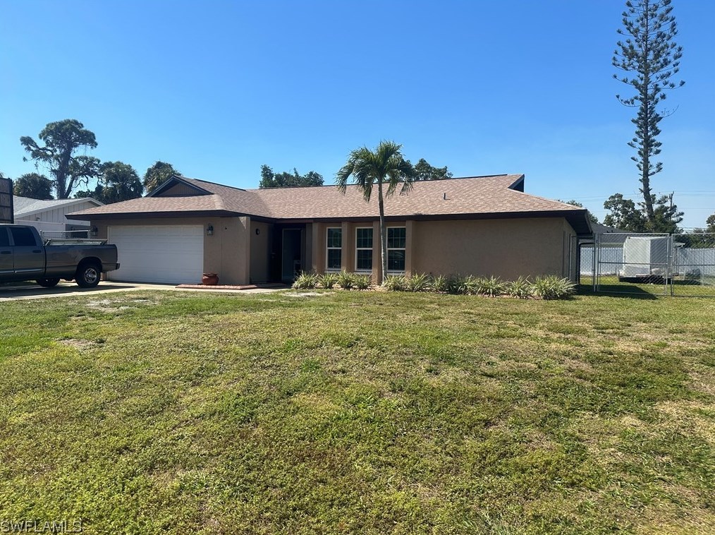 5656 Lochness Ct, Fort Myers, FL 33903-4928