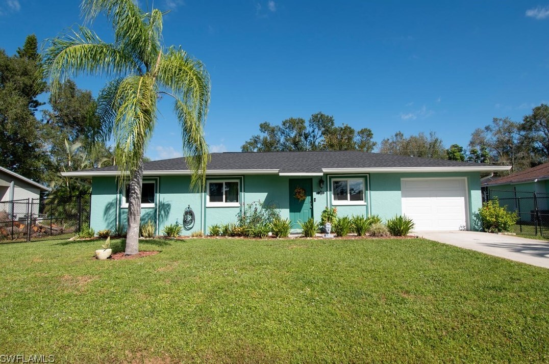 13456 3rd St, Fort Myers, FL 33905
