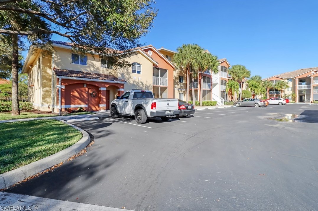 6461 Aragon Way #107, Fort Myers, FL 33966